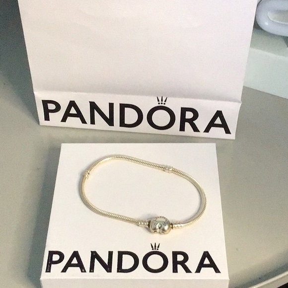 Plain band pandora bracelet - Picture 3 of 3